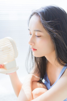 饥渴的女人电影